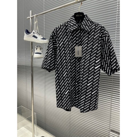 발렌시아가 버튼 다운 셔츠 (정품208만원)